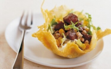 Insalata di carne e cereali