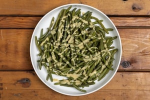 Preparazione Insalata di fagiolini, radicchio, indivia e tacchino arrosto - Fase 4