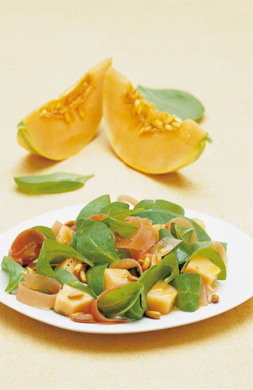 Insalata di melone pinoli e spinaci ricetta