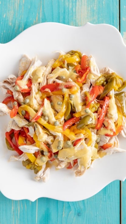 Insalata di pollo e peperoni in agrodolce