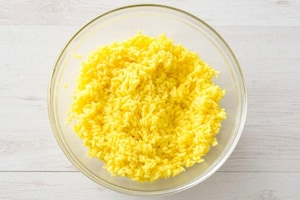 Preparazione Insalata di riso e pollo con zenzero e zafferano - Fase 2