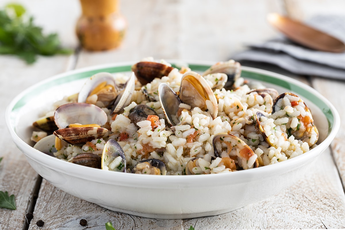 Insalata di riso, vongole e pomodorini ricetta