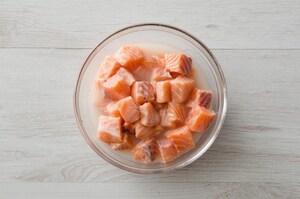 Preparazione Insalata di salmone e asparagi - Fase 2