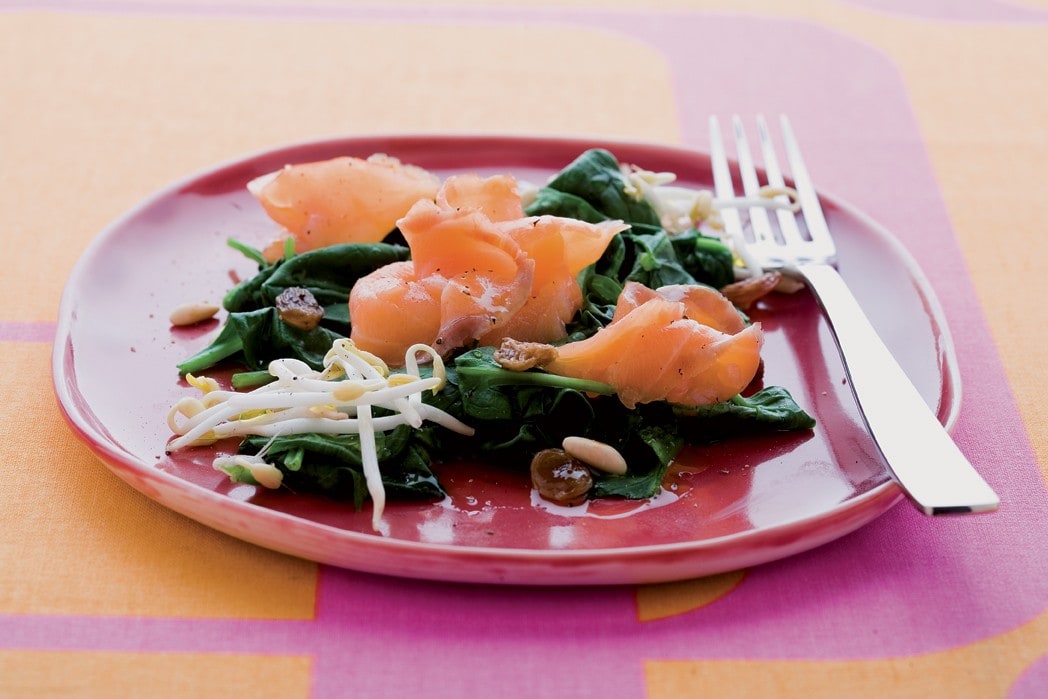 Insalata di salmone e spinaci ricetta