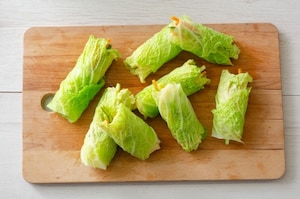 Preparazione Involtini di verza con fonduta di bitto - Fase 3