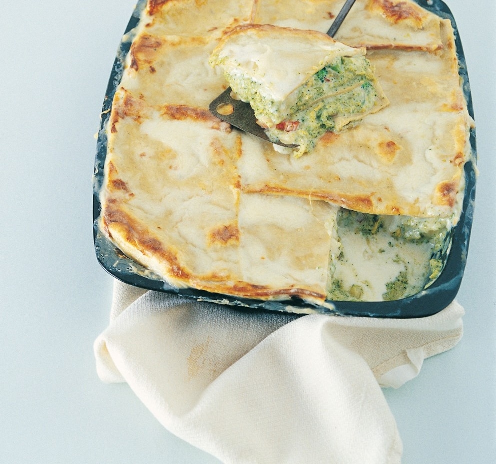 Lasagne di grano saraceno con broccoli e verza ricetta