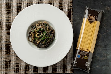 Linguine al nero di seppia
