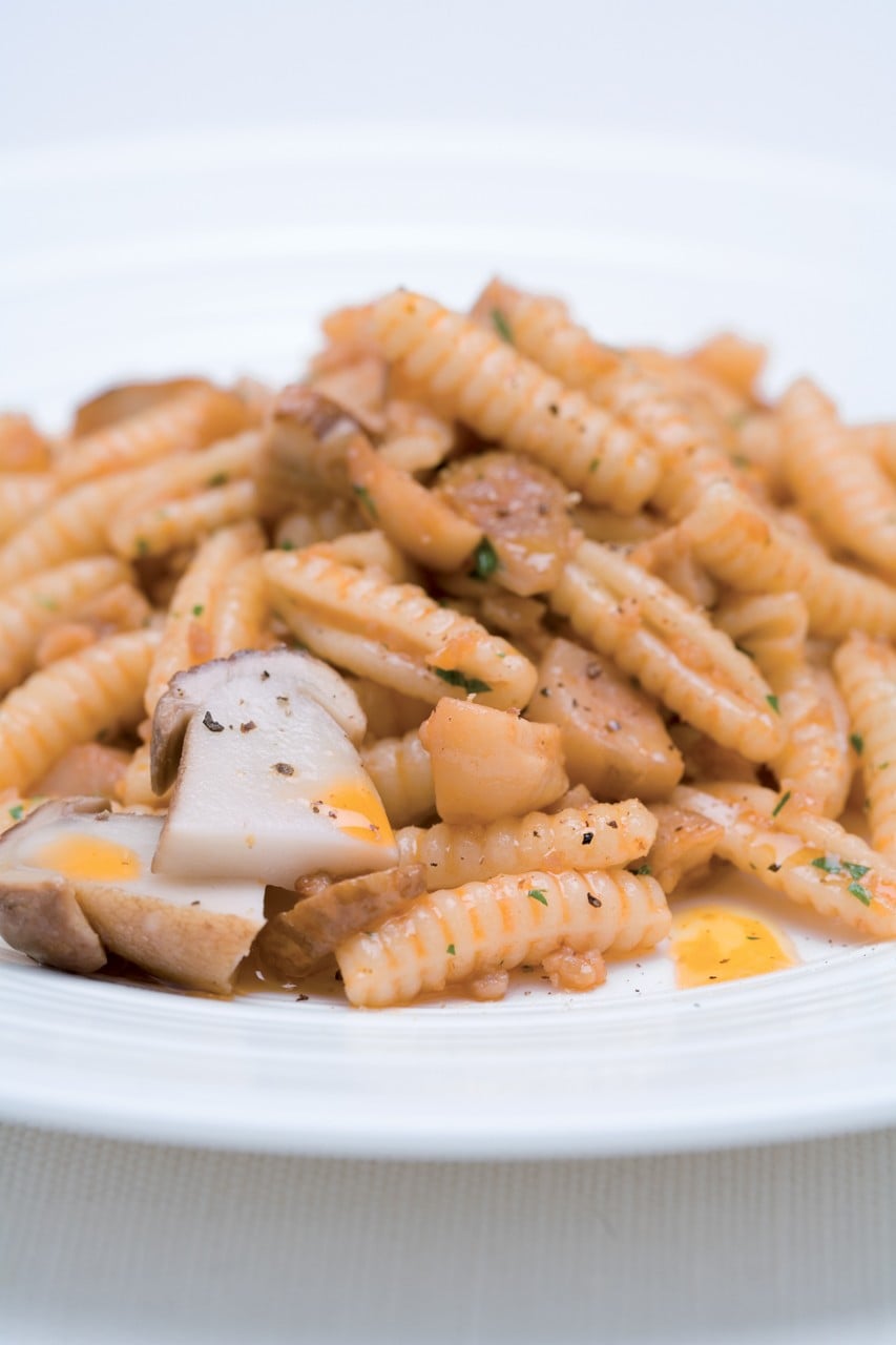 Malloreddus con funghi e salsiccia ricetta