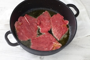 Preparazione Manzo alla pizzaiola - Fase 1