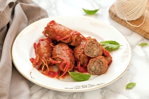 Preparazione Messicanini di vitello con cipolline e salsa al basilico - Fase 4