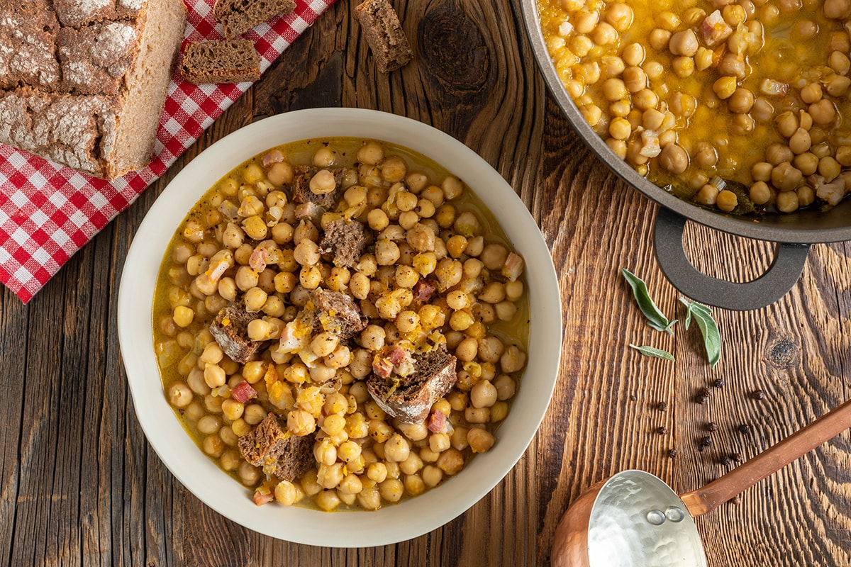 Minestra di ceci ricetta