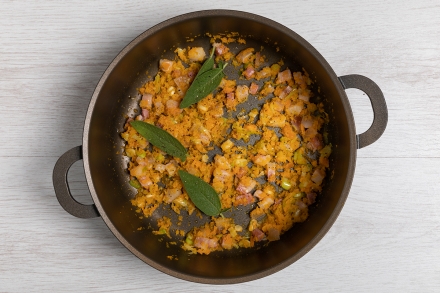 Preparazione Minestra di ceci - Fase 2 Preparazione Minestra di ceci - Fase 2