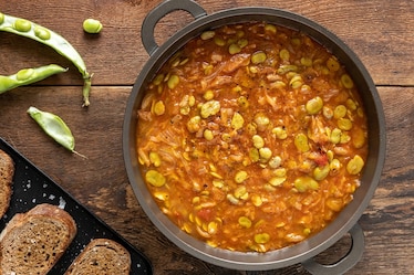 Minestrone saporito di fave