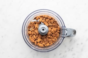 Preparazione Biscotti alle mandorle - Fase 1