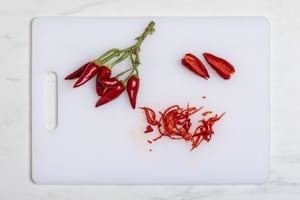 Preparazione Olio al peperoncino - Fase 1