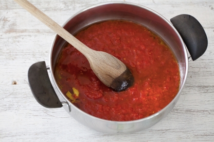 Preparazione Pasta e pomodori al forno - Fase 1 Preparazione Pasta e pomodori al forno - Fase 1
