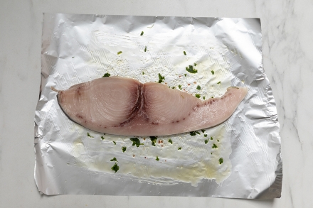 Preparazione Pesce spada al forno - Fase 1 Preparazione Pesce spada al forno - Fase 1