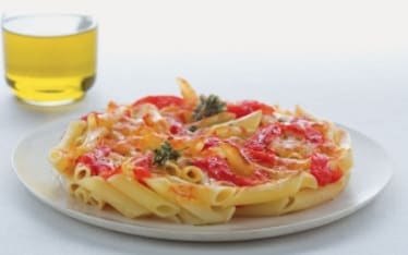 Pizza di pennette gratinate