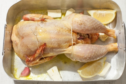 Preparazione Pollo al limone al forno - Fase 1 Preparazione Pollo al limone al forno - Fase 1
