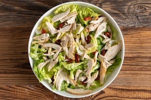 Preparazione Insalata di pollo con sedano, pomodori secchi e gorgonzola - Fase 2