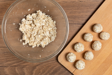Preparazione Polpette di pesce - Fase 2 Preparazione Polpette di pesce - Fase 2