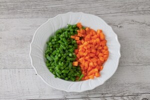 Preparazione Polpettone di pollo e verdure - Fase 1