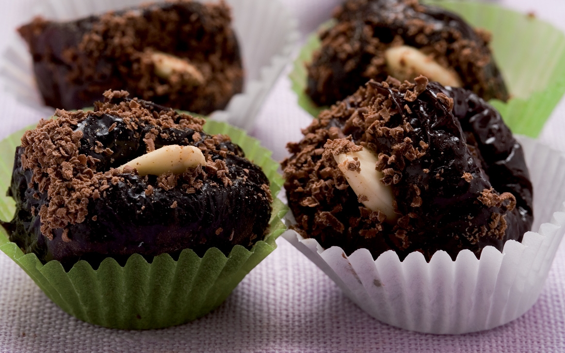 Prugne secche farcite Prugne secche farcite