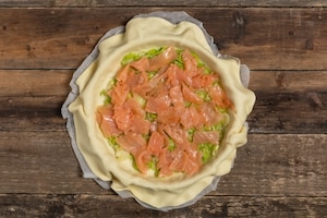 Preparazione Quiche al salmone e porri - Fase 3