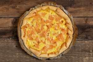 Preparazione Quiche al salmone e porri - Fase 4