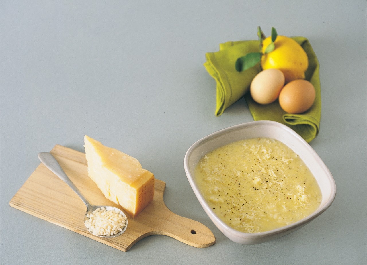 Riso all’uovo e limone ricetta