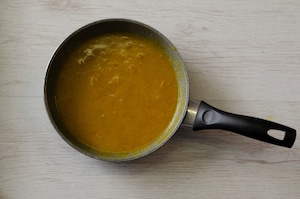 Preparazione Riso al curry con gamberi - Fase 3