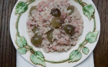 Riso, salsiccia e uva