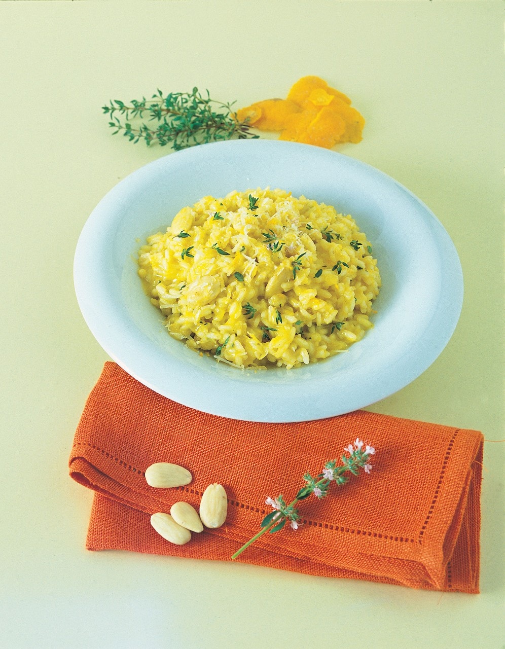 Risotto alle mandorle e arance ricetta