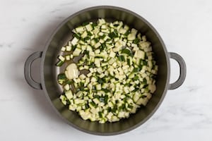 Preparazione Risotto alle zucchine - Fase 1