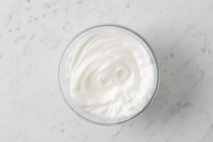 Preparazione Torta di mandorle senza burro, olio e lievito - Fase 2