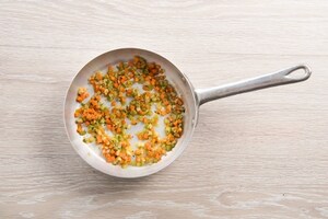 Preparazione Ruote al sugo di salsiccia - Fase 1