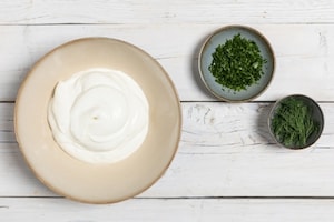 Preparazione Salsa allo yogurt - Fase 1