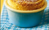 Soufflé dolce di pane allo zenzero
