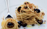 Spaghetti alla mollica dorata