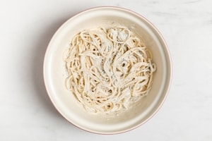 Preparazione Spaghetti alla ricotta ed erbe aromatiche - Fase 3
