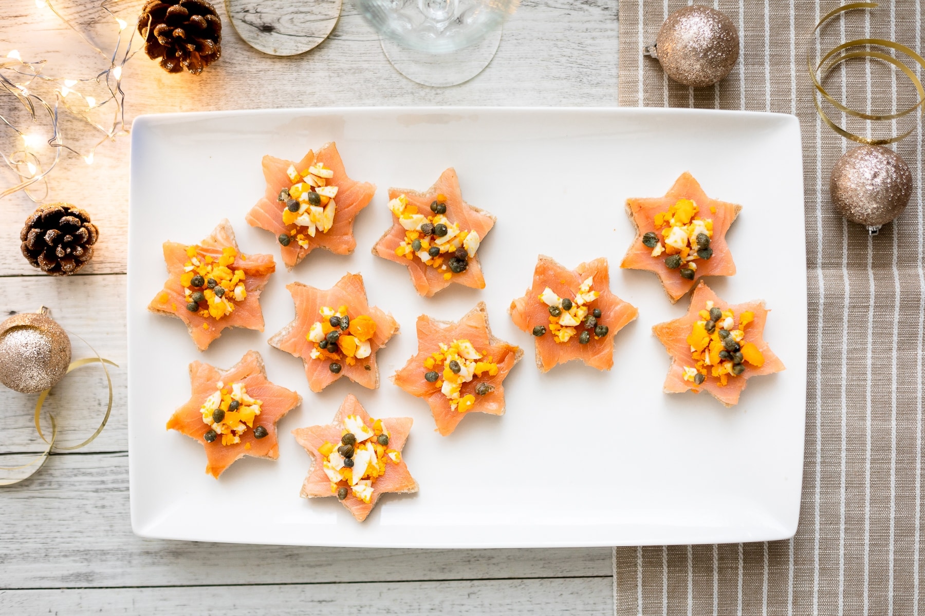 Stella cometa al salmone affumicato ricetta