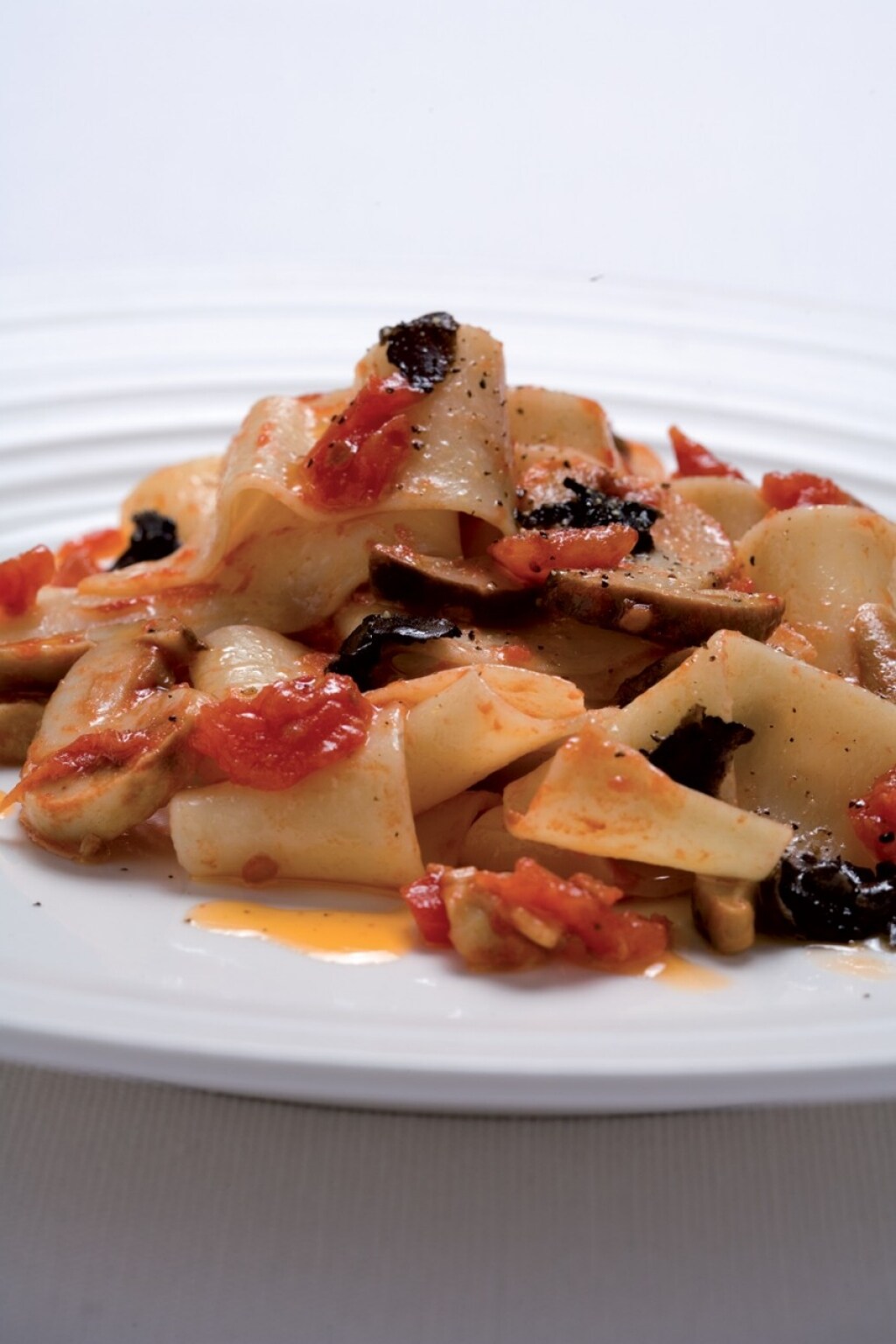 Ricetta Stringozzi Ai Funghi E Tartufi Cucchiaio D Argento