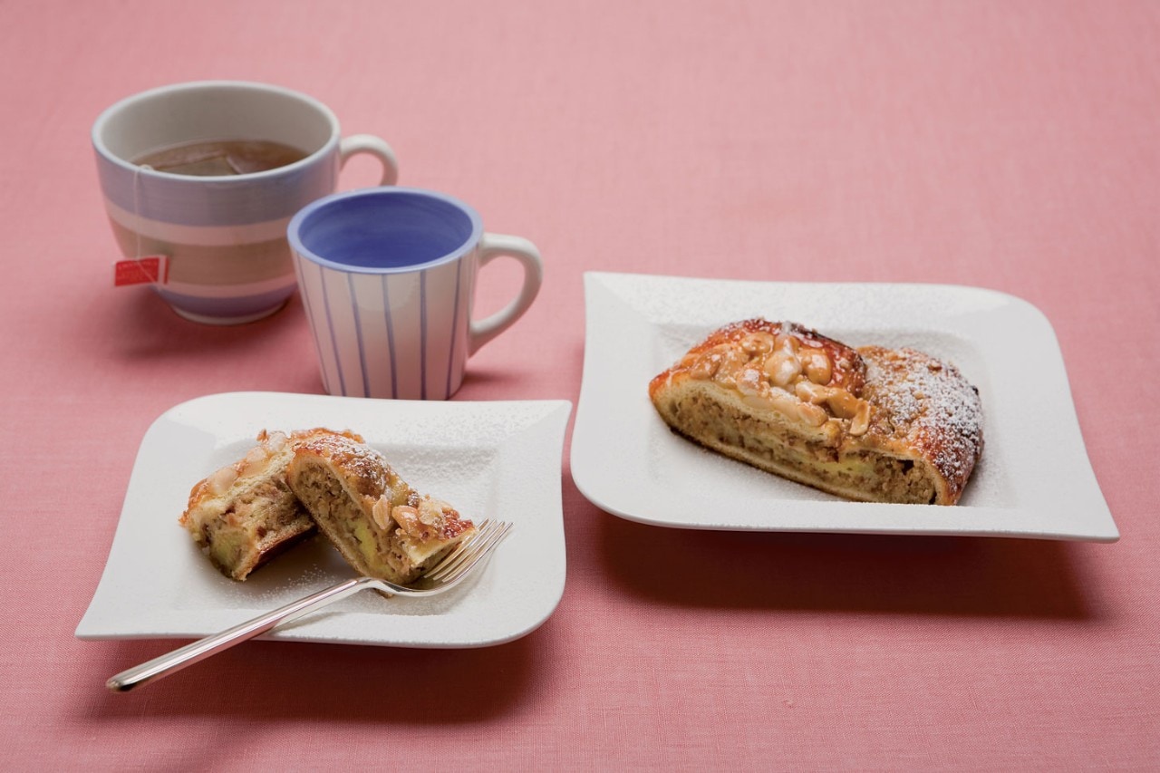 Strudel alla frutta secca ricetta