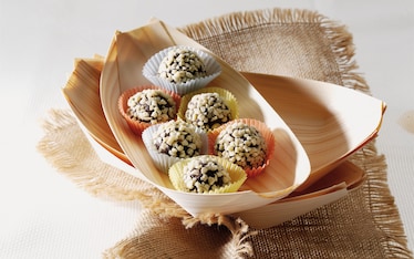 Tartufini fondenti e ciliegine candite