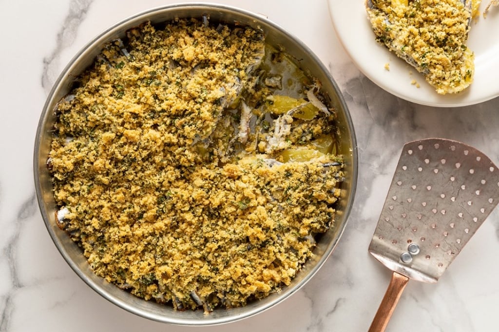 Tiella di gaeta, la ricetta originale del pranzo dei pescatori Tiella di gaeta, la ricetta originale del pranzo dei pescatori