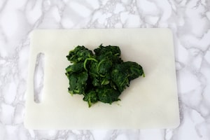 Preparazione Torta salata con bietole e ricotta - Fase 2