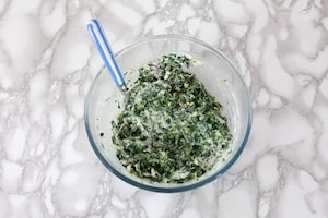 Preparazione Torta salata con bietole e ricotta - Fase 3