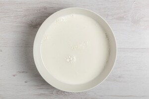 Preparazione Torta di briciole con crema - Fase 2