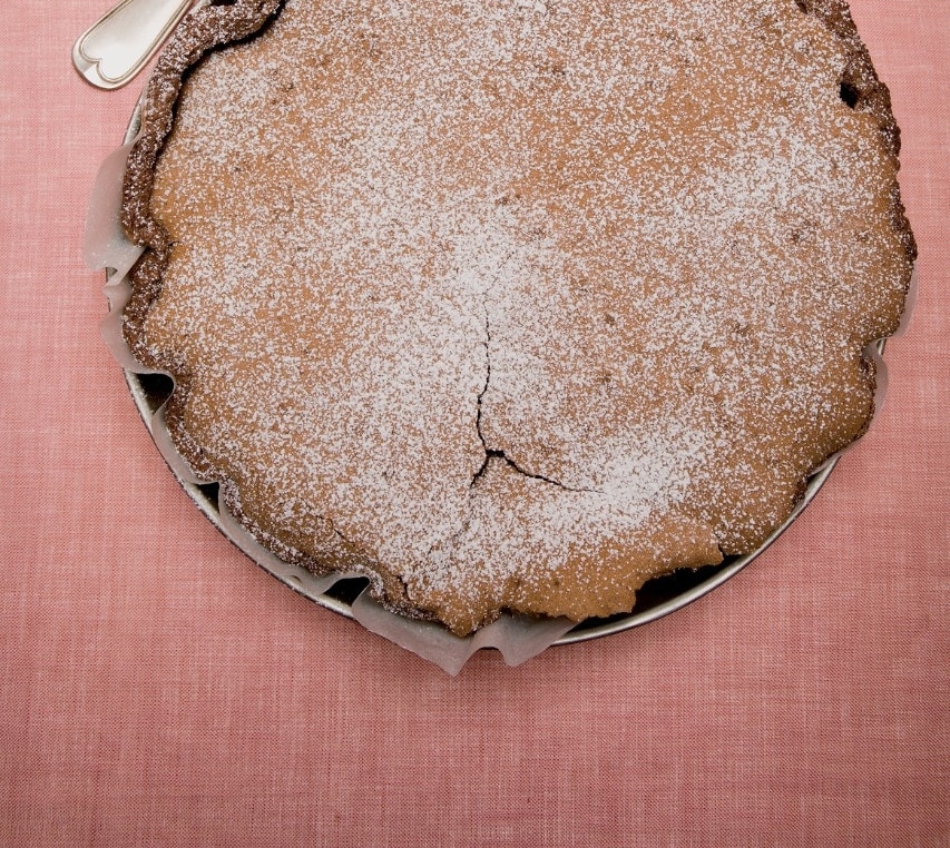 Torta caprese alle noci ricetta