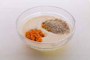 Preparazione Torta di carote senza glutine - Fase 1
